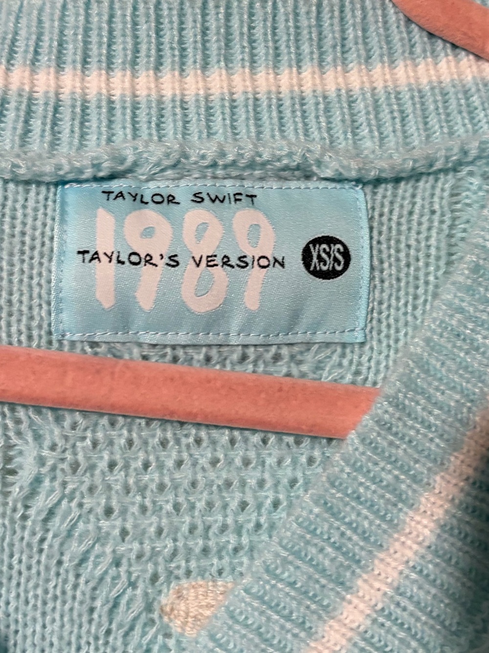 Taylor swift 1989 Taylor’s version cardigan - Picture 3 of 5